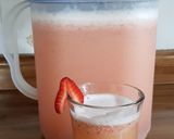 Foto del paso 7 de la receta: Agua de Piña y Fresa