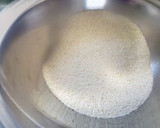 A picture of step 1 of Upma with dahi handi.