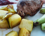 Foto del paso 9 de la receta: Magret de pato con manzana y salsa de arándanos