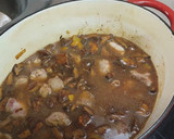 Foto del paso 4 de la receta: Cazuela de patatas con costilla y níscalos