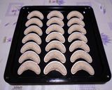 Fújott diós kiflik recept fázis 6 fotója