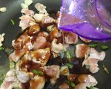 รูปขั้นตอนการทำที่ 2 ของ ข้าว กะเพราไก่ไข่ดาว