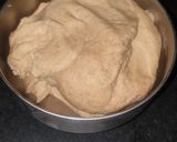 A picture of step 2 of Papad Parantha.