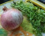खान्देश स्पेशल कांदा कुरडई ची भाजी (kuradi bhaji recipe in marathi) रेसिपी स्टेप 5 फोटो 