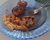 Foto del paso 13 de la receta: Albondigas de bondiola con fideos