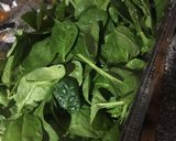 Foto del paso 3 de la receta: Sopa de espinacas con chanpiñines