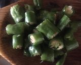A picture of step 10 of Alu meethi with paratha.