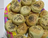Foto del paso 6 de la receta: Pancitos de manteca y leche