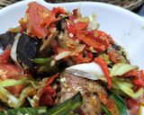 Foto langkah ke 4 dari resep Tongkol Kuah Saos.