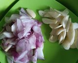 Foto langkah ke 1 dari resep Mie Kuah Ayam Labu Siam.