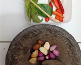 Foto langkah ke 3 dari resep Lele Kuah Bumbu Kuning.