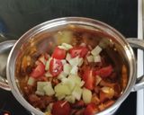 Zúzapörkölt tarhonyával recept fázis 2 fotója