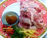 รูปขั้นตอนการทำที่ 1 ของ แกงคั่วสะโพกไก่