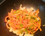 Foto del paso 4 de la receta: Wok de pollo y noodles