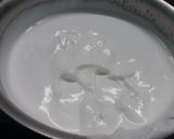 A picture of step 7 of Lookka chhuppi mousse cups.