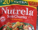 शाही सोया चंक्स..स्पाइसी ग्रेवी के साथ (Shahi soya chunks..with spicy greavy recipe in hindi) रेसिपी चरण 1 फोटो