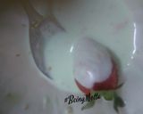 A picture of step 3 of Pista Strawberry.