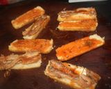Foto del paso 3 de la receta: Magdalenas valencianas con sardinas en tomate