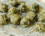 கேல் உருண்டை குழம்பு ரெசிபி ஸ்டேப் 3 புகைப்படம்