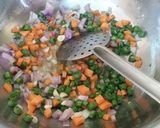 தலைப்பு : ப்ரைட் ரைஸ்(fried rice recipe in tamil) ரெசிபி ஸ்டேப் 2 புகைப்படம்