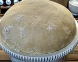 Ślimaczki drożdżowe z pieczarkami, serem i salami krok przepisu 1 zdjęcie
