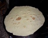 صورة لخطوة 1 من وصفة خبز التورتيلا