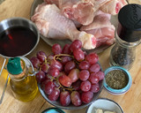 Foto del paso 1 de la receta: Pollo al horno con uvas 🍇