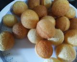 A picture of step 2 of Paani puri.