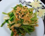 Foto langkah ke 7 dari resep Tumis Kailan Bawang Putih Goreng.