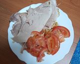 Foto del paso 1 de la receta Bocadillo de pata asada y tomate aliñado