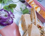 A picture of step 4 of Tuna sandwich in brown bread 🍞.