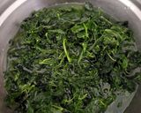 Foto langkah ke 1 dari resep "Daun Singkong dan Jantung Pisang Masak Santan".