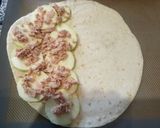 Foto del paso 5 de la receta: Piadina de calabacín con atún y queso