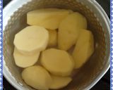Foto langkah ke 2 dari resep Bola kentang isi keju lumer.