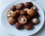 Hình bước làm 1 của món CANH cà chua-trứng với nấm