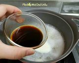 Hình bước làm 3 của món Trứng cút kho nấm 메추리알 버섯조림