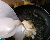 Foto langkah ke 2 dari resep Spicy Chicken Wings Cheese Sauce.