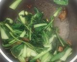 Hình bước làm 3 của món Mì xào đơn giản cho bữa sáng bận rộn