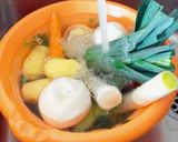 Une image de l'étape 1 de Soupe avec fanes de carottes au Cook Expert.