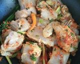Foto langkah ke 4 dari resep Tenggiri Woku Belanga.