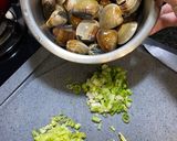 Foto langkah ke 1 dari resep Sup kerang.