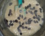 Foto langkah ke 7 dari resep Raisin Buttermilk Quick Bread.