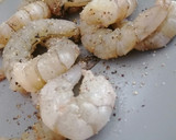 Foto del paso 2 de la receta: Tallarines con camarones en salsa de chipotle