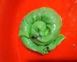 Foto langkah ke 17 dari resep Roti Maryam / Kue Canai/ Kue Phrata Pandan Berserat dan Pandan Isi Coklat.