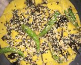 A picture of step 5 of Khaman dhokla.