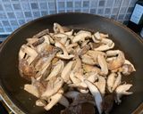 Foto del paso 3 de la receta: Setas shiitake con salsa de soja y sésamo