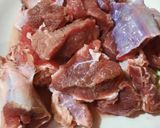 A picture of step 1 of Beef yakhni pulao biryani.