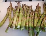A picture of step 1 of Sword fish asparagus twists.