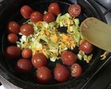 Foto del paso 2 de la receta: Fideos con tomatitos cherri facilisimo