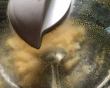A picture of step 3 of Pears Halwa (Babugosha).